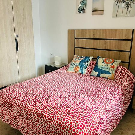 Apartamento Conil Centro Y Playa, Descanso Perfecto, Con Aire Acondicionado Y Wifi Conil De La Frontera Bagian luar foto